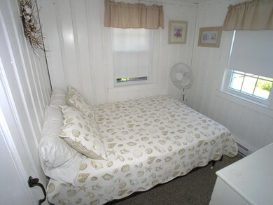 bed 1