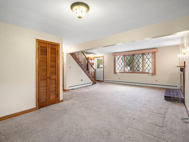 11 Dane St, Peabody, MA 01960 - photo 4