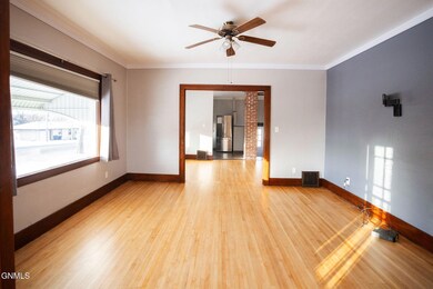 724 5th Ave SE, Jamestown, ND 58401 - photo 6