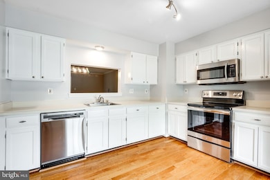 15468 Windsong Ln, Dumfries, VA 22025 - photo 6