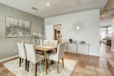 9622 Doliver Dr, Houston, TX 77063 - photo 6