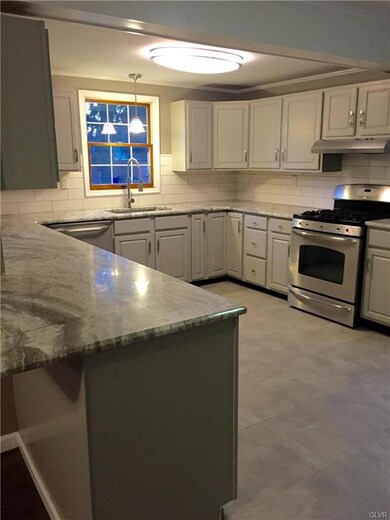 2464 Madison Ave, Bethlehem, PA 18017 - photo 3