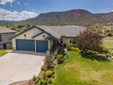 300 Black Bear Dr, Gypsum, CO 81637 - photo 2