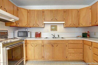 kitchen gas range