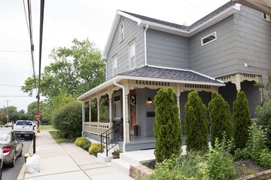 569 Broad St, Emmaus, PA 18049 - photo 2