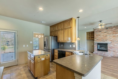 526 Preston Trail, Cedar Hill, TX 75104 - photo 7