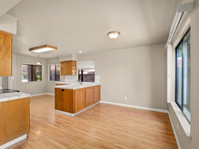 461 E Alluvial Ave unit 105, Fresno, CA 93720 - photo 6