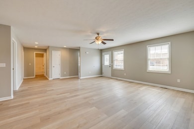 14245 Lariat Loop, Abingdon, VA 24210 - photo 5