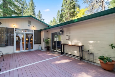 7a. Back Deck Private East Entrance Pr