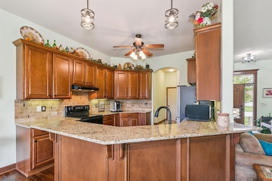 12910 E Cherry Creek Ct, Wichita, KS 67230 - photo 5