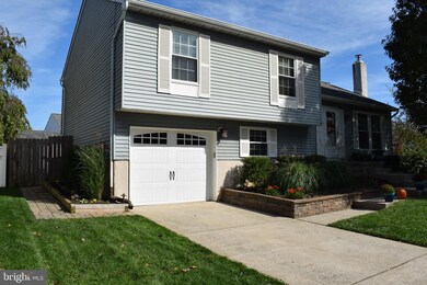 110 Independence Dr, Morrisville, PA 19067 - photo 3