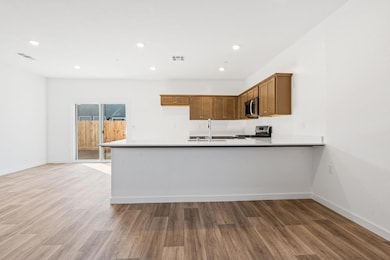 2851 N Janice Ave, Fresno, CA 93737 - photo 2