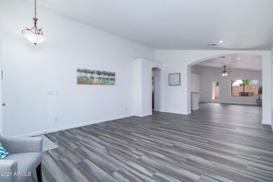 5743 E Grove Cir, Mesa, AZ 85206 - photo 7