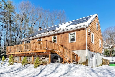 9 Meadowview Dr, Newton, NH 03858 - photo 5