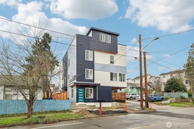 7719 Renton Ave S unit A, Seattle, WA 98118 - photo 3