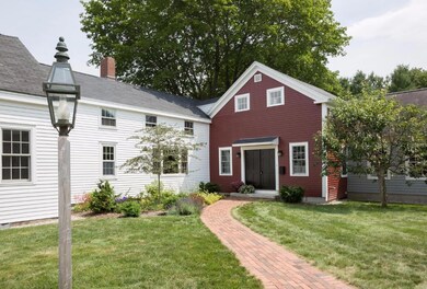 124 W Main St, Yarmouth, ME 04096 - photo 3