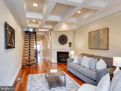 1110 S Clinton St, Baltimore, MD 21224 - photo 4