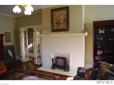 LR hardwood floors