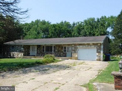 626 Orchard Way, Mount Laurel, NJ 08054 - photo 2