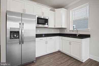 4224 Jk Rowling Ct, White Plains, MD 20695 - photo 7