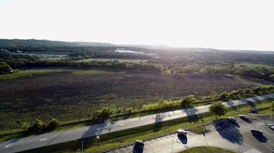 1286 N Main St, Boerne, TX 78006 - photo 2