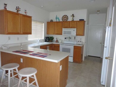 3919 W Buckskin Trail, Phoenix, AZ 85083 - photo 6