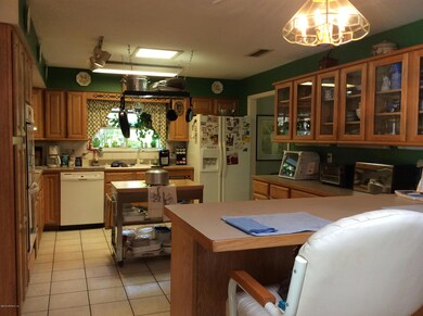 989 Parkridge Cir W, Jacksonville, FL 32211 - photo 3