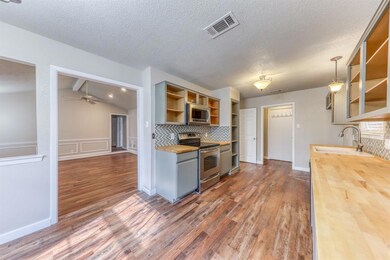 2020 Memphis Dr, Bedford, TX 76022 - photo 7