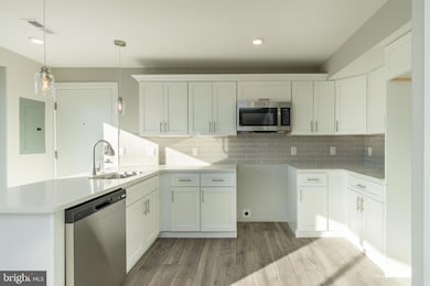 2517 N Hope St unit 5, Philadelphia, PA 19133 - photo 4