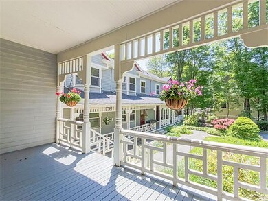 890 Watertown St, West Newton, MA 02465 - photo 3