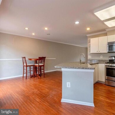 9215 Mccarty Rd, Lorton, VA 22079 - photo 7