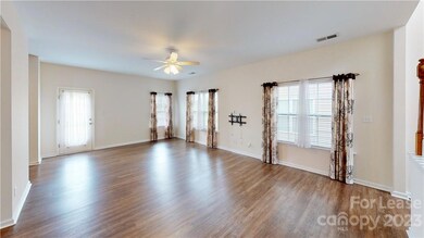 1036 Mountain Laurel Ct, Matthews, NC 28104 - photo 6