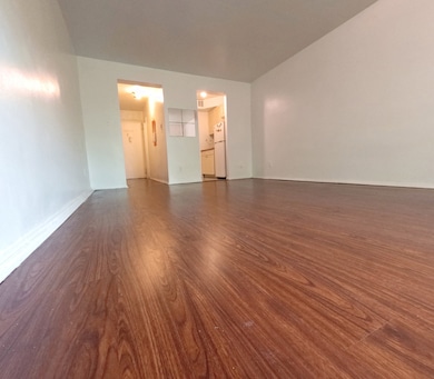 78-06 46th Ave unit 2, Elmhurst, NY 11373 - photo 4