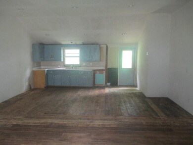 744 6th Ave, Coon Rapids, IA 50058 - photo 4