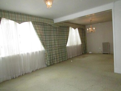 107 Allen St, Dunmore, PA 18512 - photo 4