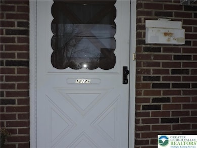 1717 W Tremont St unit 1721, Allentown, PA 18104 - photo 2