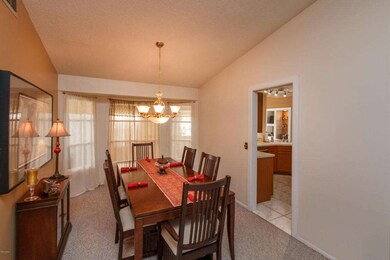 006_Dining Room (2)