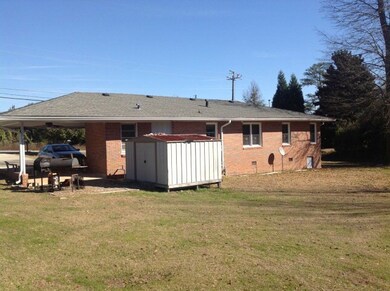 3520 Stallings Dr, Macon, GA 31206 - photo 4
