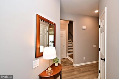 1046 Campbell Way, Hatfield, PA 19440 - photo 4