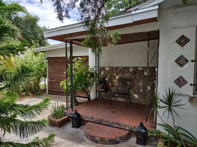 903 Barbara Jenkins St, Cocoa, FL 32922 - photo 3