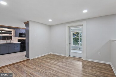 320 N Sunrise Ln, Boyertown, PA 19512 - photo 7