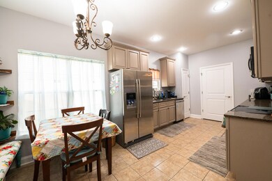 2341 Lake Mist Dr, Chattanooga, TN 37421 - photo 5