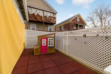 17 Raymond St, Medford, MA 02155 - photo 5