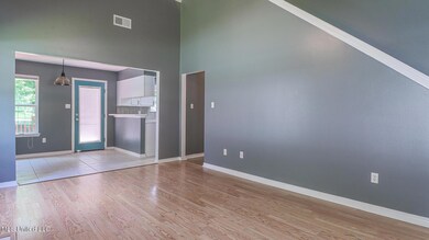 1519 Brookdale-154004