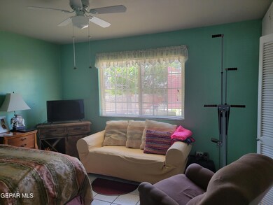 7650 Adobe Dr, El Paso, TX 79915 - photo 5