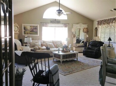 2515 Webb Ct, Redding, CA 96002 - photo 2