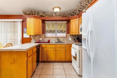 6-Kitchen