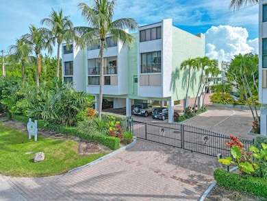 87465 Old Hwy unit 215, Islamorada, FL 33036 - photo 2