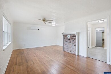 2070 Berry St SE, Salem, OR 97302 - photo 3