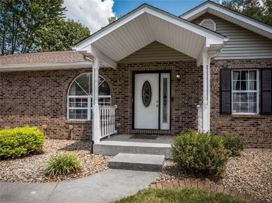 126 David Dr, Collinsville, IL 62234 - photo 4